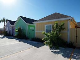 Admirals Quarters 103PB