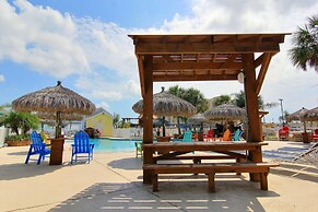 Admirals Quarters 103PB