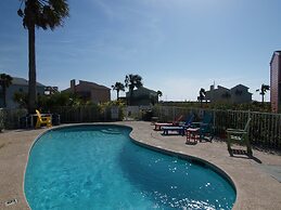 Pelican s Place LCV23