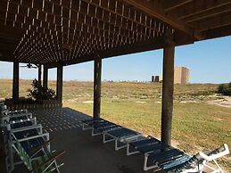 Pelican s Place LCV23