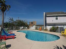 Pelican s Place LCV23