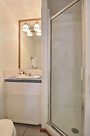 Tita s Sandcastle LC17