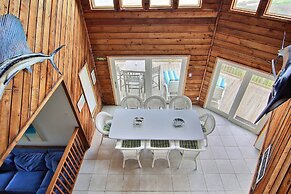 Tita s Sandcastle LC17