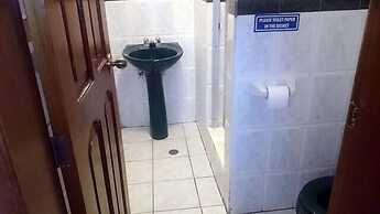 The Quito Guest House with Yellow Balconies