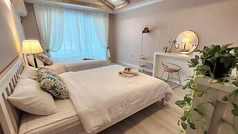 Sky-tary Pension