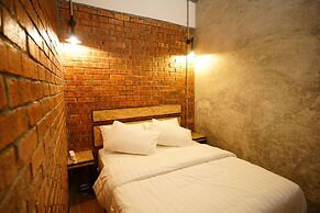 Brick Box Hotel