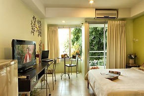 Caza V1 Serviced Apartment