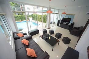 Villa Navin Resort