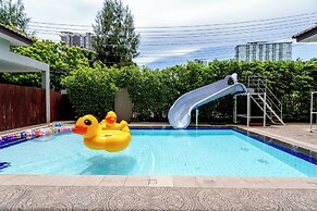 Villa Navin Resort