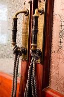 Hotel Etico at Mount Victoria Manor