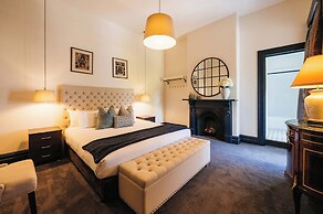 Hotel Etico at Mount Victoria Manor