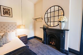 Hotel Etico at Mount Victoria Manor