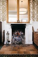 Hotel Etico at Mount Victoria Manor