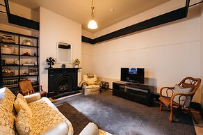 Hotel Etico at Mount Victoria Manor