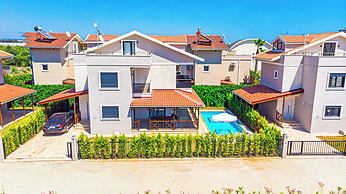 Paradise Town Villa Cordelia