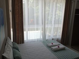 Seaview Holiday Apartments