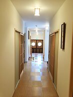 add chaganju - Hostel