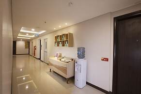 Verse Lite Hotel Gajah Mada