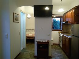 Grandes Apartments Kouremenos