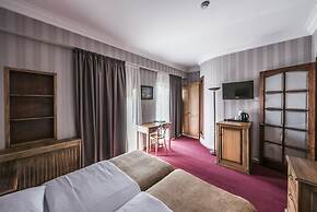 Kopala Hotel