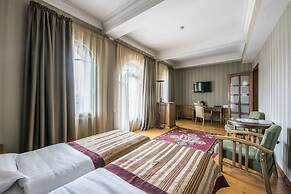 Kopala Hotel