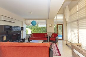 Paradise Town Villa Elite