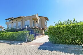 Paradise Town Villa Gordon