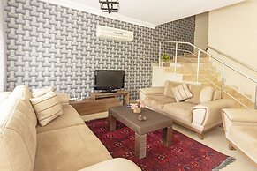 Paradise Town Villa Gordon