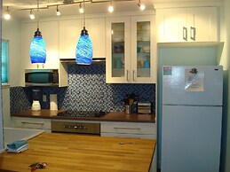 Peace of Paradise 406BH