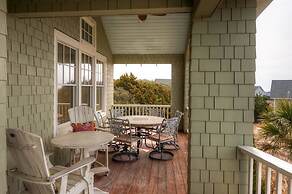Bella Vista 6 Bedroom Holiday Home By Bald Head Island