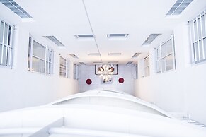 Let Sun Hotel Boutique