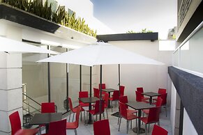 Let Sun Hotel Boutique