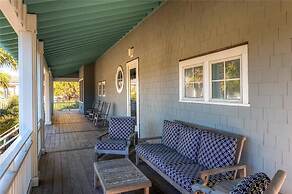 Coastal Beach House 5 Bedroom Holiday Home By Bald Head Island