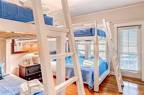 Marsh Madness 7 Bedroom Holiday Home By Bald Head Island