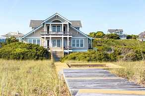 Sandbagger 5 Bedroom Holiday Home By Bald Head Island