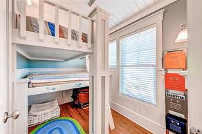 Summer Island 6 Bedroom Holiday Home By Bald Head Island