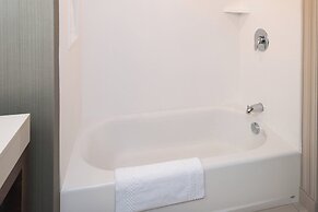 Courtyard by Marriott Detroit Farmington