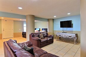 Executive Beach Paradise SH7345