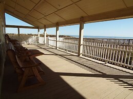 Executive Beach Paradise SH7345