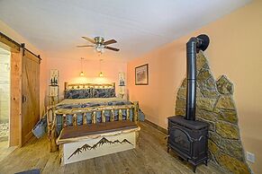 IVACAZ Suites on the Golf Course