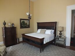 The Pepin Mansion Historic B&B