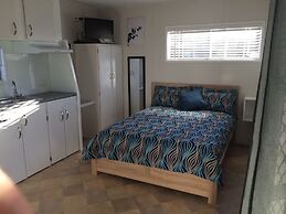 Riviera Caravan Park