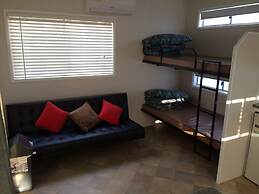 Riviera Caravan Park