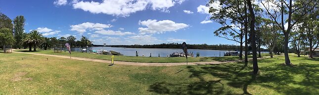 Riviera Caravan Park