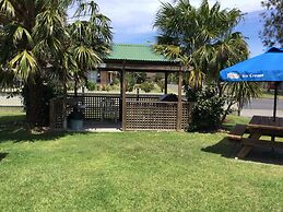 Riviera Caravan Park