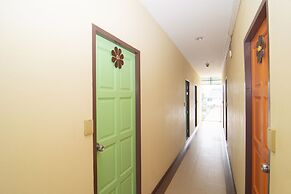 Baan Taklom Chomtalay