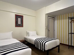 Nautical Home & Seashell House B&B