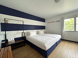 Nautical Home & Seashell House B&B