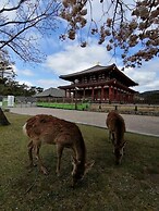 NARA Visitor Center & Inn