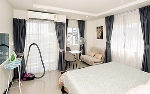 Beach 7 Condo by GrandisVillas